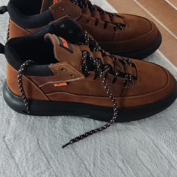 Boyner Yanlış Renk Ürün Gönderimi Ve Doğru Siparişin Teslim Edilmemesi