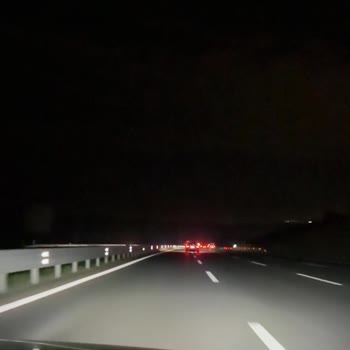 Kuzey Marmara Otoyolunda Gece Karanlığı Sürüş Güvenliğini Tehlikeye Atıyor