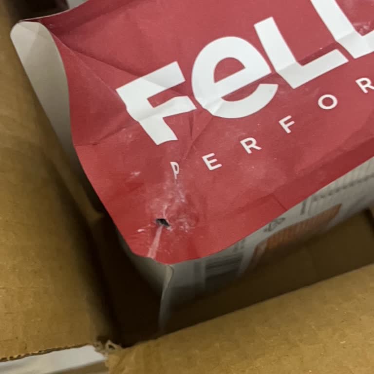 Patlak Paketle Gelen Whey Protein İçin Acil Çözüm Bekliyorum