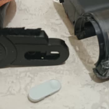 Philips Süpürge Başlık Fırçası Sürekli Çıkıyor, Kullanamıyorum!