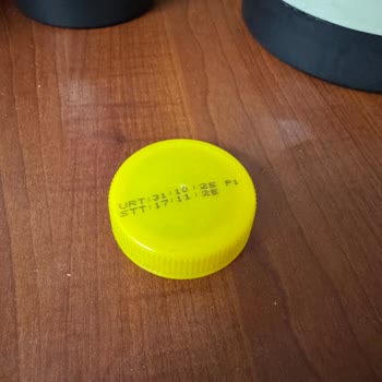 Boza Ürünü Açarken Patladı, Oda Kirlendi