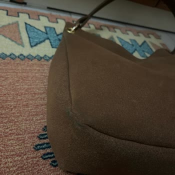 Satın Aldığım Çantada Renk Değişikliği Ve Müşteri Hizmetlerinde İlgisizlik