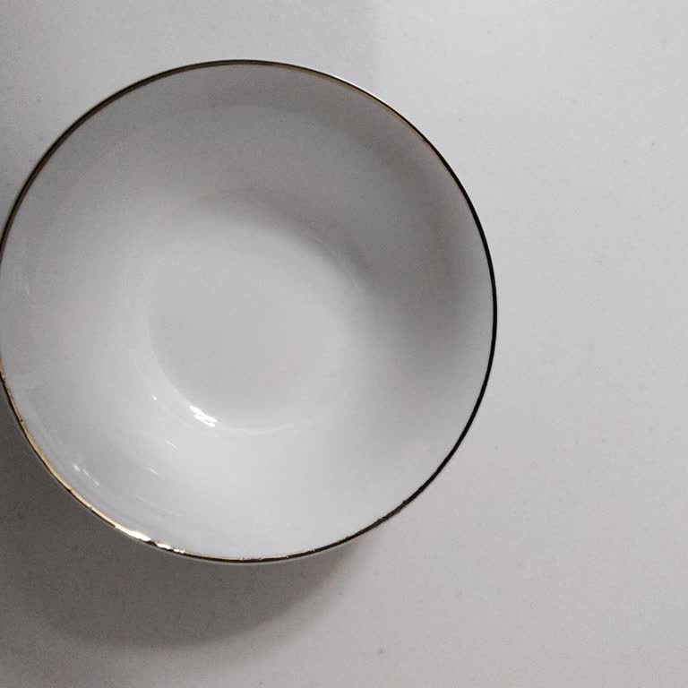 Karaca'dan Aldığım Yemek Takımında Hatalı Ve Çizilen Tabaklar, Yetersiz Müşteri Hizmeti