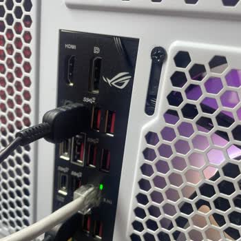 Game Garaj Garanti Sonrası Bilgisayarım Özensiz Toplanarak Geri Gönderildi