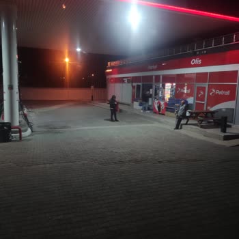 Arızalı Otobüste Saatlerce Soğukta Bekletildik, Çözüm Sunulmadı