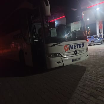 Arızalı Otobüste Saatlerce Soğukta Bekletildik, Çözüm Sunulmadı