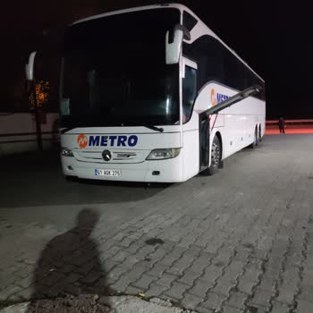 Arızalı Otobüste Saatlerce Soğukta Bekletildik, Çözüm Sunulmadı