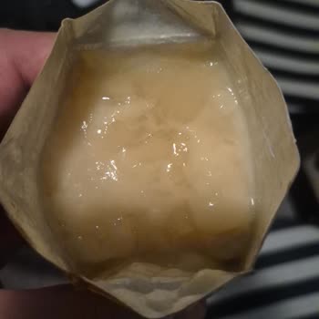 Mis Son Kullanma Tarihi Geçmemiş Olmasına Rağmen Bozuk Puding Satışı Ve Güvenlik Endişesi