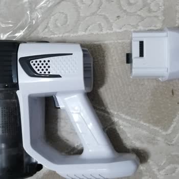 Garanti Kapsamındaki Şarjlı Süpürgem Kırık Ve Eksik Şekilde Teslim Edildi, Ücret İadesi Talep Ediyorum