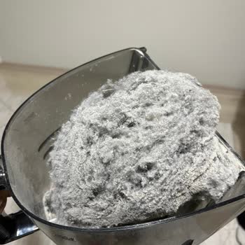 Merinos Halıdan Sürekli Toz Ve Hav Sorunu, Çözüm Yok