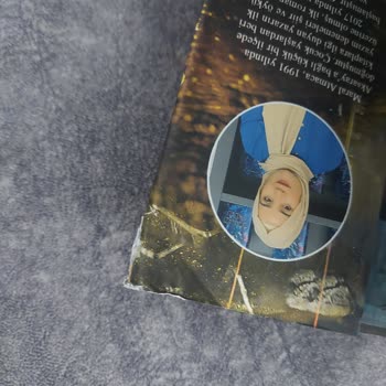 Hasarlı Kitap Teslimatı Ve İletişim Sorunu Nedeniyle Mağduriyet