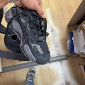 Kullanılmış Görünümlü Ve Hasarlı Ayakkabı Gönderildi, Para İadesi Talebim Var