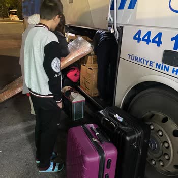 Gece Yarısı Bebeğimle Otogarda Bekletildim Bagaj Sorunu Ve İlgisizlik Yaşadım