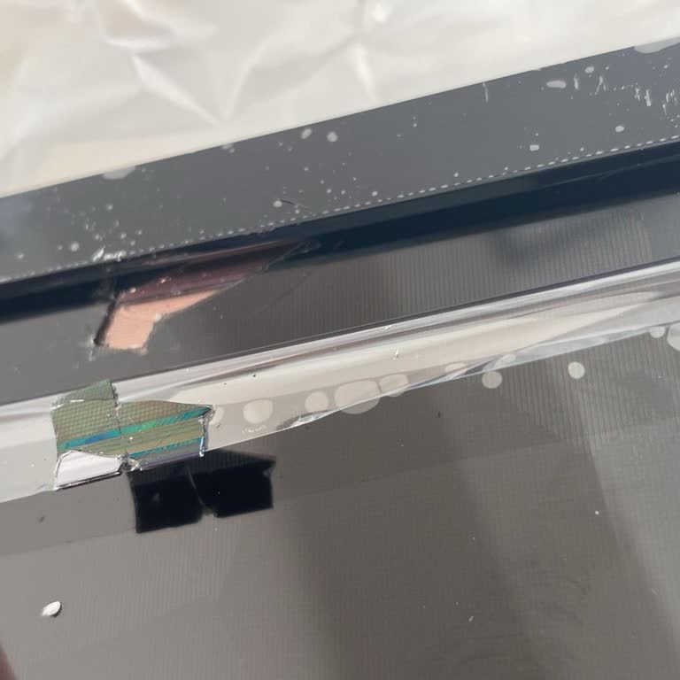 Kırık Televizyonun İadesi Ve Değişimi Yapılmıyor, Mağduriyetim Giderilmiyor