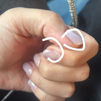 Parla Beauty Bakırköy'de Jel Güçlendirme Kısa Sürede Bozuldu, Ücret İadesi Talebim Reddedildi