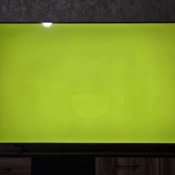 Kurulumda Karartı Çıkan Grundig TV İçin Servis İlgisizliği Ve Değişim Talebi