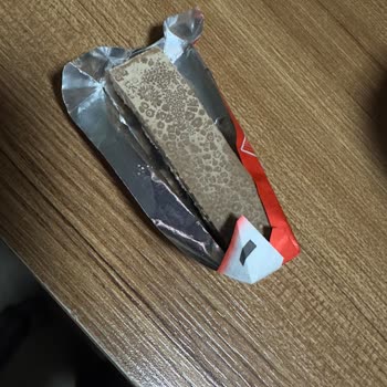 Küflü Kinder Çikolata Barı Nedeniyle Mağduriyet Ve Telafi Talebi