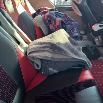 Otobüste Hijyen Eksikliği Ve Rötarlı Sefer Mağduriyeti