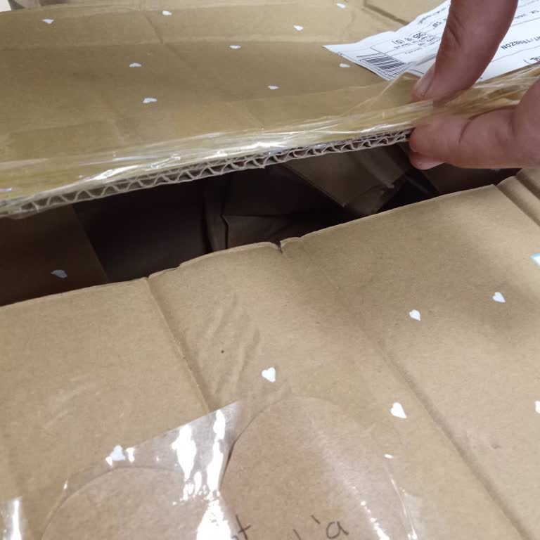 Kargom Geç Teslim Edildi, Hasar Gördü Ve Mağduriyetim Giderilmedi