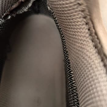 Kısa Sürede Yırtılan Ayakkabı İçin Garanti Sorunu