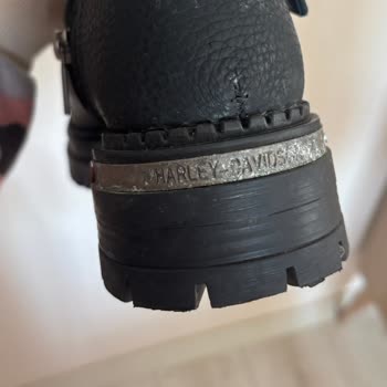 Kullanılmadan Paslanan Çizme İçin Garanti Mağduriyeti