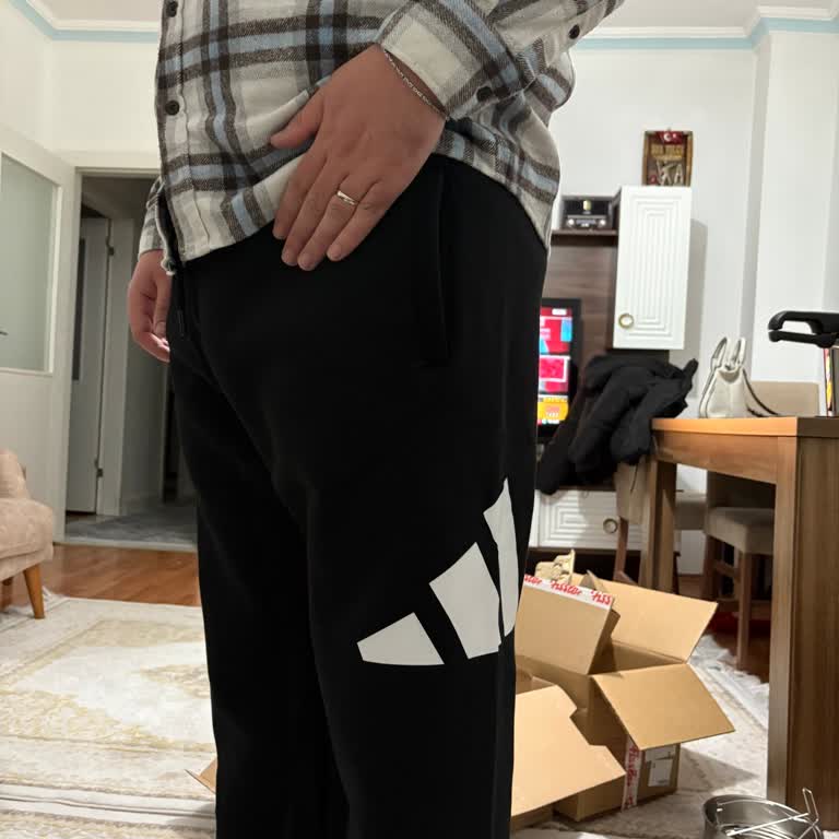 Yanlış Ürün Ve Beden Gönderildi, Müşteri Hizmetlerinden Dönüş Alamadım