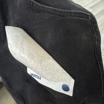 Aldığım Pantolonda Solma Ve Tüylenme Sorunlarıma Çözüm Bulunmadı