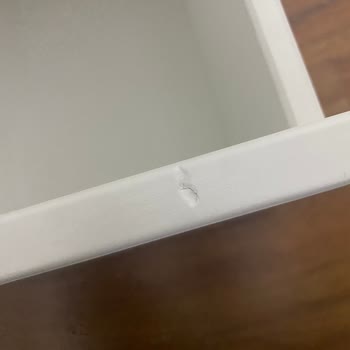 IKEA'dan Aldığım Çocuk Dolabında Eksik Ve Hasarlı Parçalar