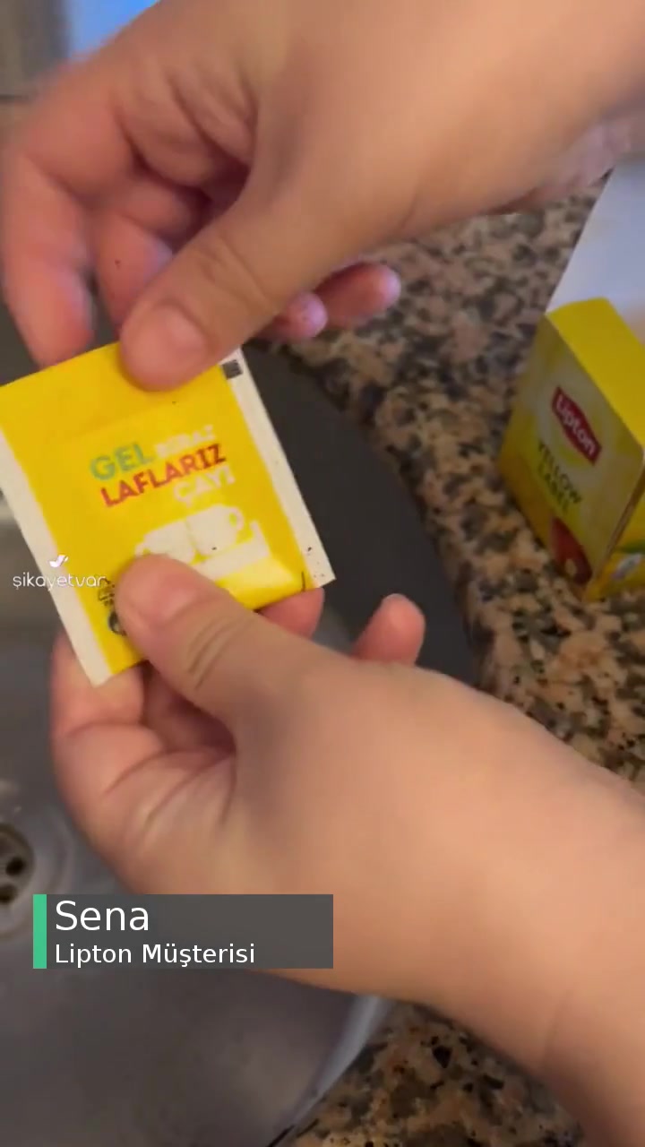 Lipton Poşet Çayların Hepsi Patlak Çıktı videonun kapak resmi