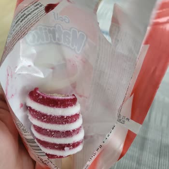 Golf Dondurma Ambalajı Kapalı Dondurma Yarım Çıktı