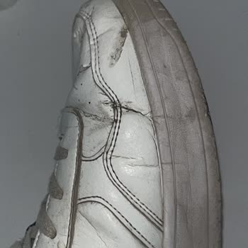 Kısa Sürede Yıpranan Ayakkabı İçin Değişim Talebim Reddedildi