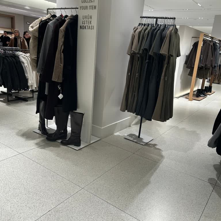 Zara Marmara Park Mağazasında Ceket Talebim Dikkate Alınmadı, Müşteri Memnuniyeti Göz Ardı Edildi