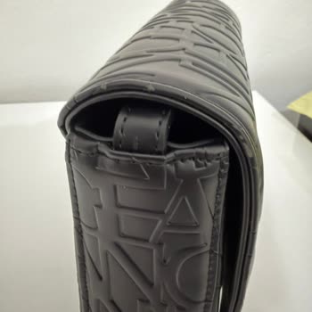 Kısa Sürede Soyulan Çanta İçin Değişim Talebim Reddedildi, Mağduriyetim Giderilmiyor