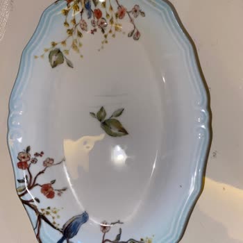 Karaca Züccaciye Kahvaltı Setinde Oluşan Çatlaklar Ve Yetersiz Servis Desteği