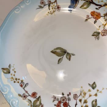 Karaca Züccaciye Kahvaltı Setinde Oluşan Çatlaklar Ve Yetersiz Servis Desteği