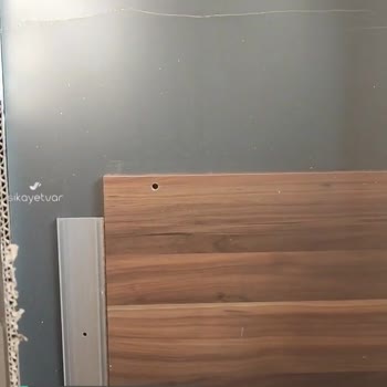 Vivense Dolabımın Kapıları Paramparça