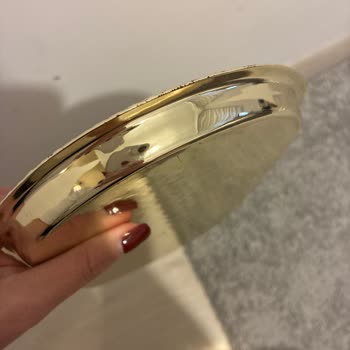 Sıfır Ürünlerde Leke Ve Mağaza İlgisizliği Mağduriyet Yaşattı