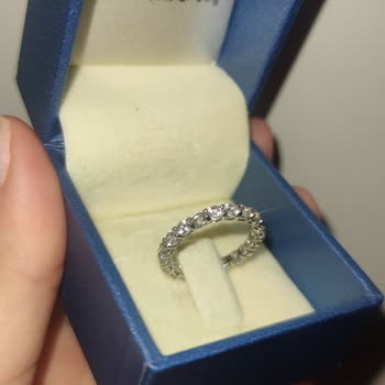 Ömür Boyu Garantili Yüzükte Sürekli Taş Düşmesi Ve Çözüm Bulunamaması Mağduriyeti