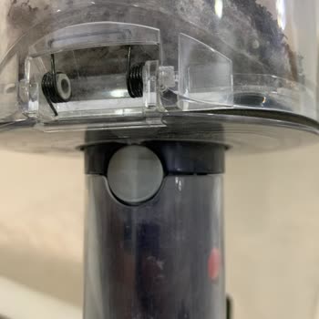 Dyson V15 Süpürgede Kopan Parça Ve Azalan Performans Sorunları