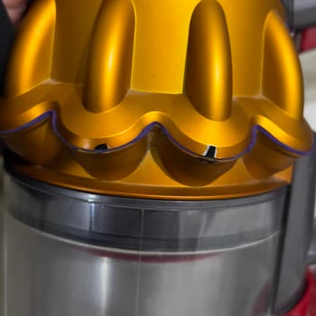 Dyson V15 Süpürgede Tekrarlayan Lastik Ve Hava Kaçırma Sorunları