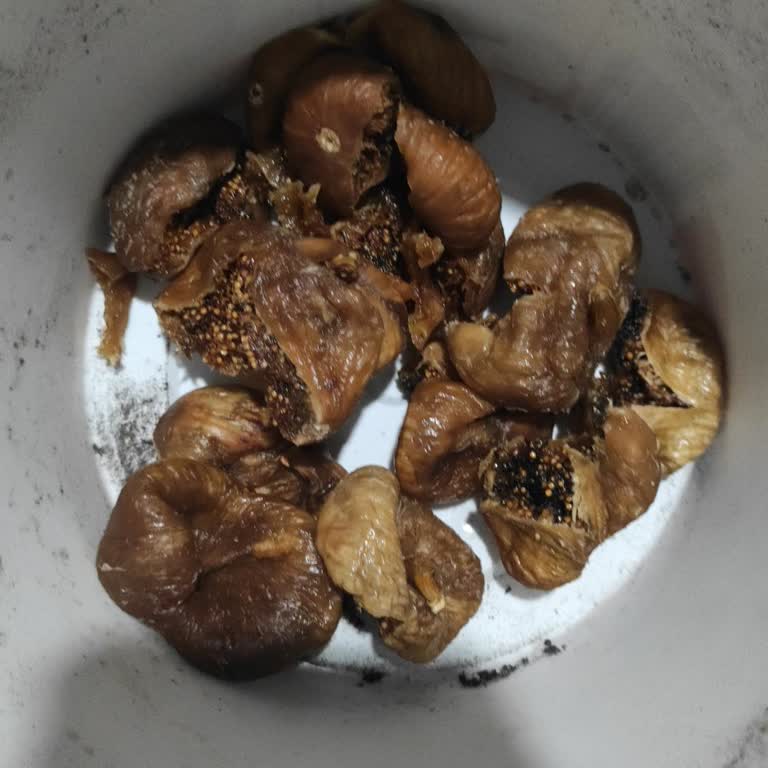 Bozuk Ürün Ve İlgisiz Satıcı Nedeniyle Mağduriyet Yaşadım