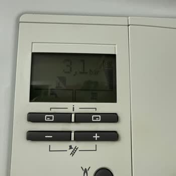 Vaillant Eco Tec Pro Kombide Sürekli Su Basıncı Ve Siyah Su Sorunu Çözülmüyor