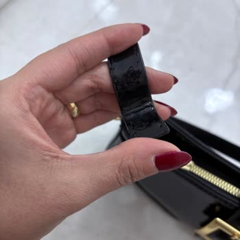 20 Günde Sapı Kopan Çantada Değişim Ve İade Sürecinde Yaşanan Mağduriyet