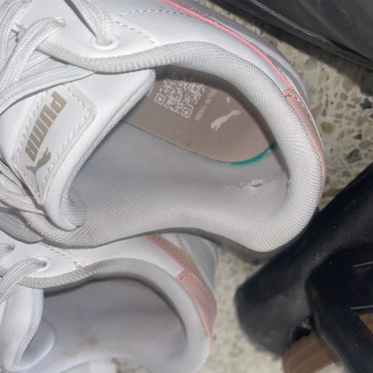 Kısa Sürede Yıpranan Ayakkabı İçin Garanti Sürecinde İlgisizlik Ve Çözüm Sunulmaması