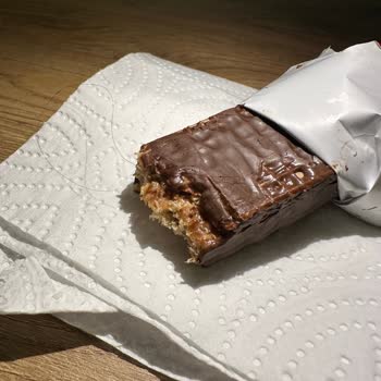 Ülker Çikolatalı Gofretin İçinden Saç Çıkması Nedeniyle Hijyen Şikayeti