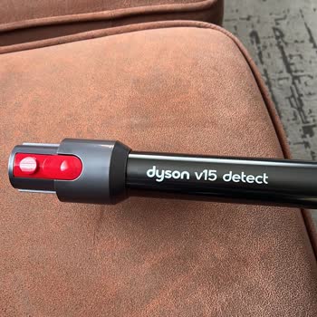 Dyson V15 Submarine Süpürgede Eksik Ya Da Yanlış Parça Endişesi Yaşadım