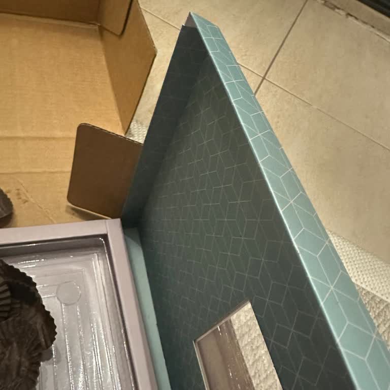 Siparişim Açık Ambalajda Dağılmış Şekilde Teslim Edildi