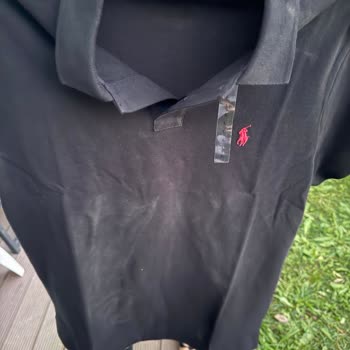 Lekeli Ve Etiketi Üzerinde Gelen Ürün İçin Çözüm Bekliyorum