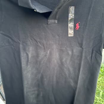 Lekeli Ve Etiketi Üzerinde Gelen Ürün İçin Çözüm Bekliyorum