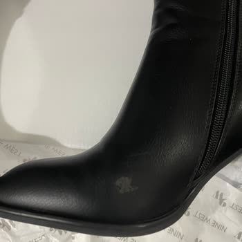 İki Kez Giyilen Çizmede Soyulma, İade Talebim Reddedildi